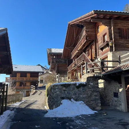 Les Marmouzets Апартаменты